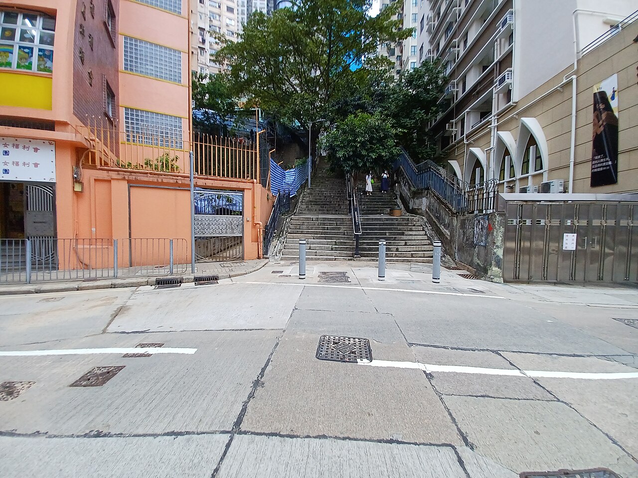 楼梯街上段石阶细节